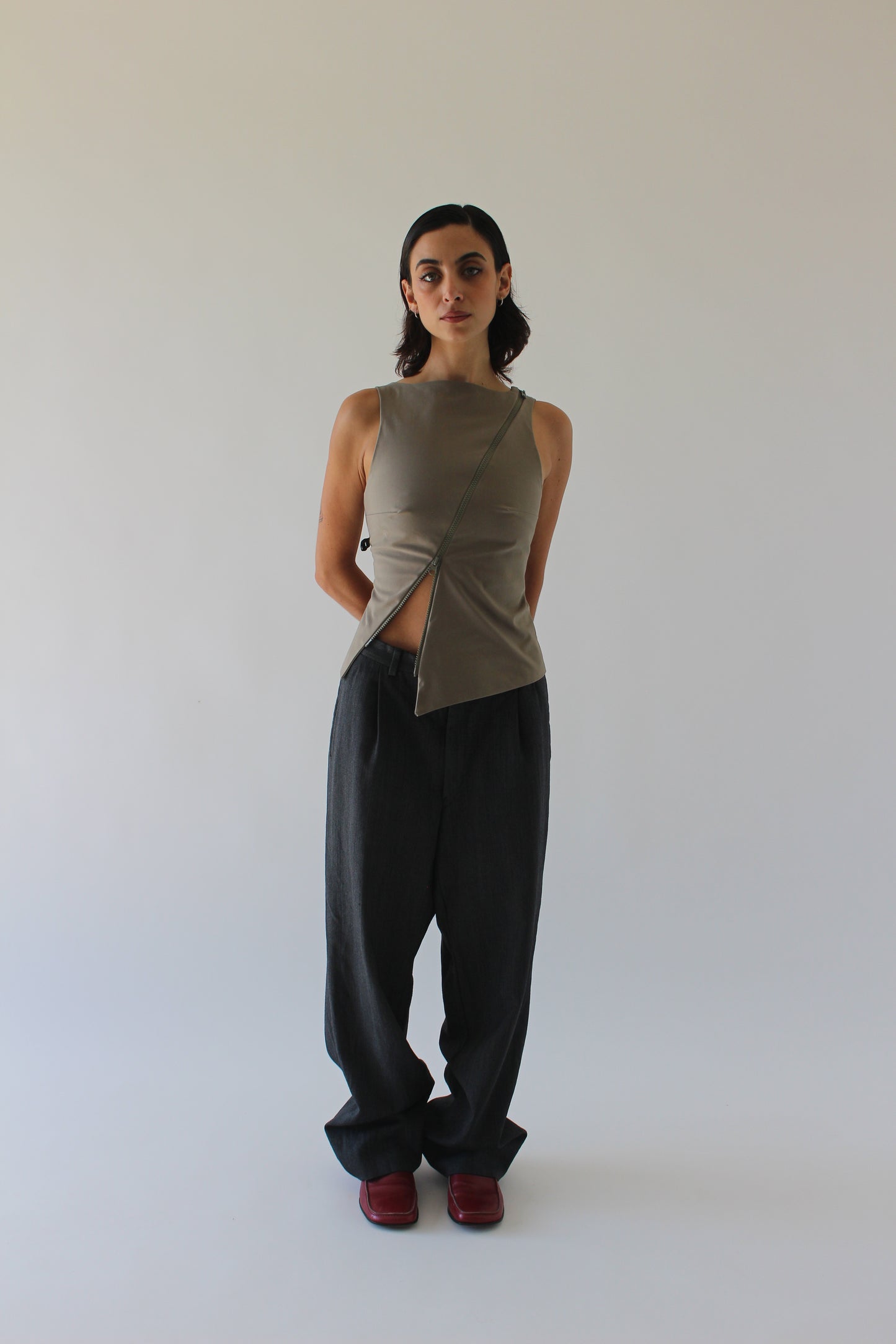 Incline Top Taupe