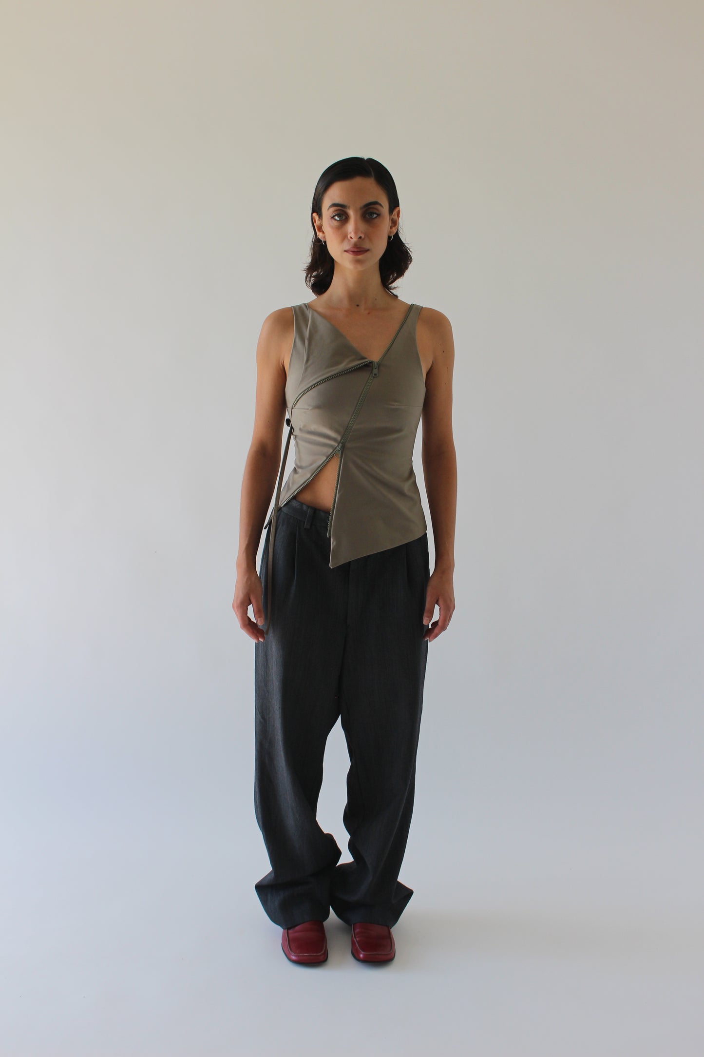 Incline Top Taupe