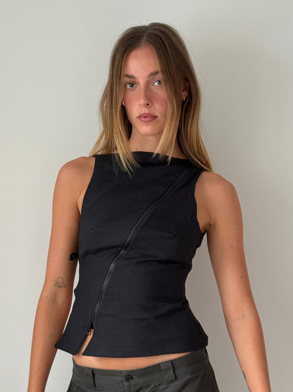 Incline Top Charcoal