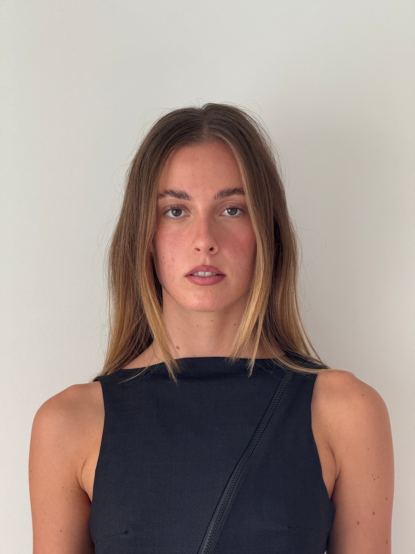 Incline Top Charcoal