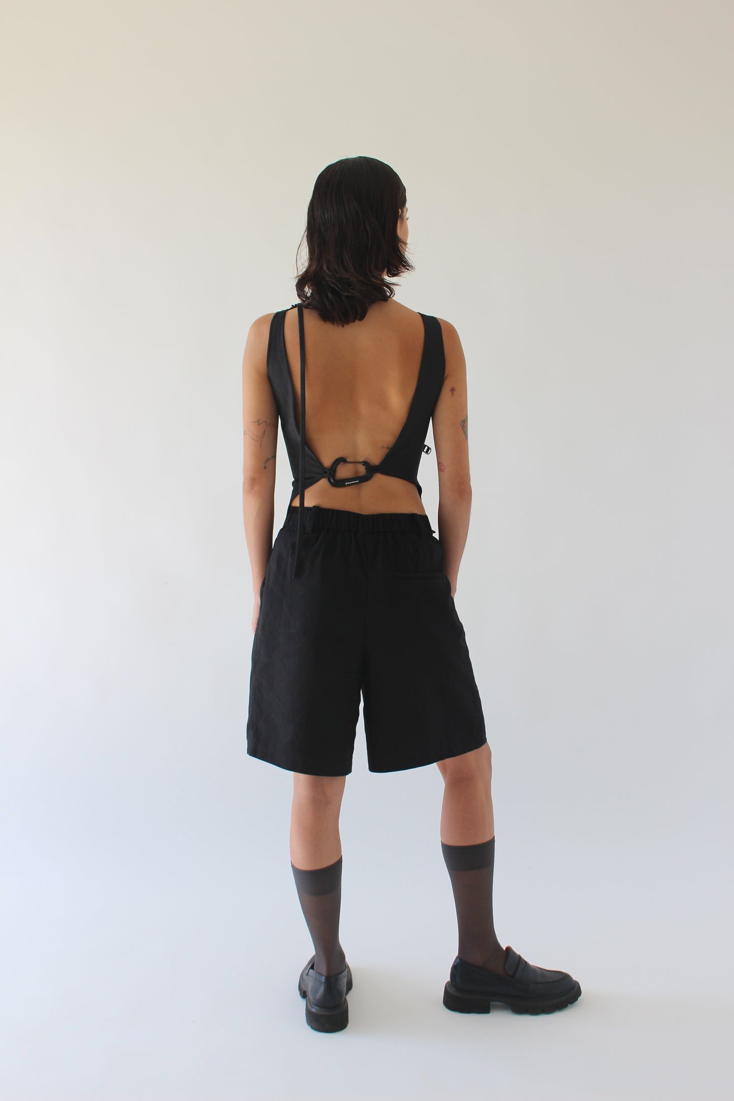 Incline Top Charcoal